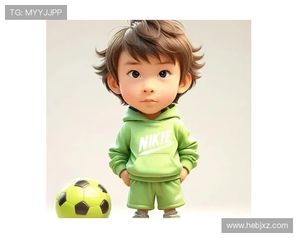 足球星逗比头像女孩：活力四射的球场少女，笑容传递无限正能量